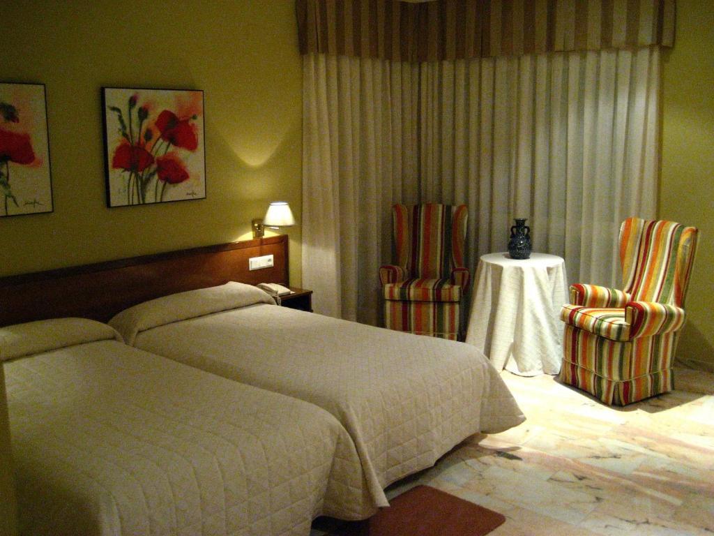 Hotel La Torre Vega de Valdetronco Room photo